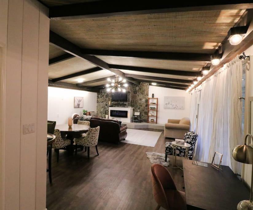 Crown Mansion Boutique Hotel & Villas Qualicum Beach Dış mekan fotoğraf